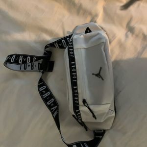 Jordan Fannypack